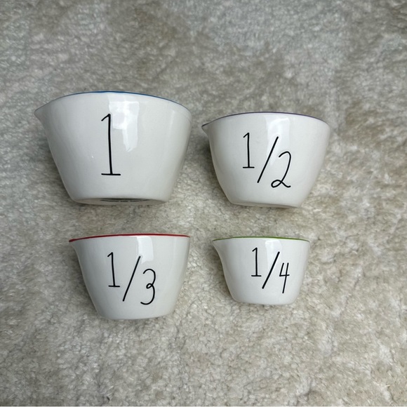 Rae Dunn Measuring Cup - FIRM - Picture 3 of 16